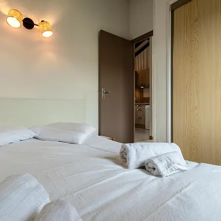 La Petite Felicità - Jolie Vue Sur La Baie D'ajaccio