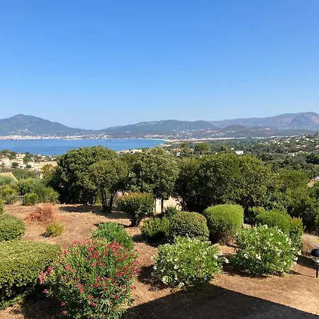 La Petite Felicita - Jolie Vue Sur La Baie D'ajaccio