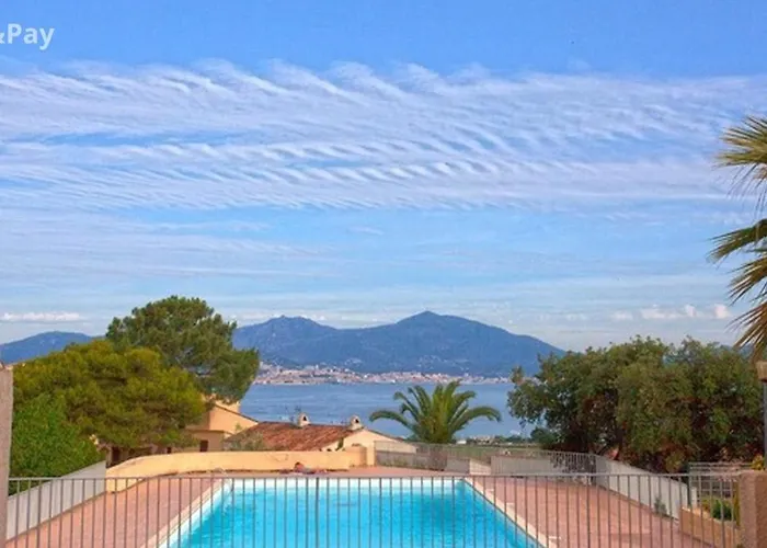 La Petite Felicita - Jolie Vue Sur La Baie D'ajaccio *